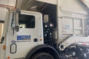 Should You Buy or Lease Your Roll-Off Dumpsters?