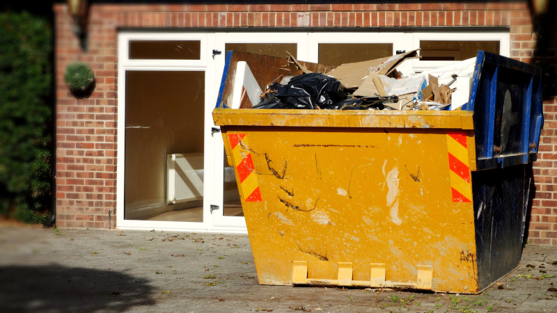 How Painting Revitalizes Your Roll-Off Containers