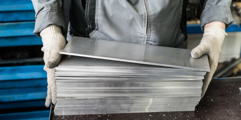 What to Know About Custom Steel Plate Cutting