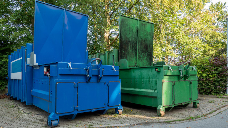 Do You Need Compaction Roll-Off Containers?