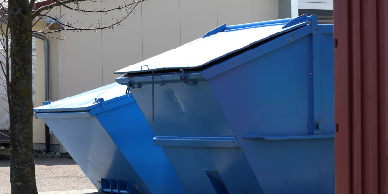 Rear-Load Containers in Rhome, Texas